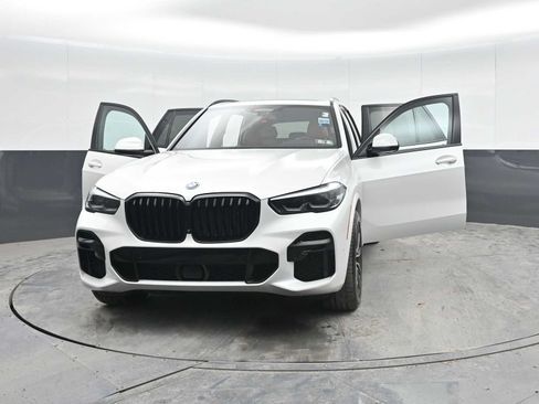 Used 2022 BMW X5 xDrive45e w/ M Sport Package AWD/4WD image 61