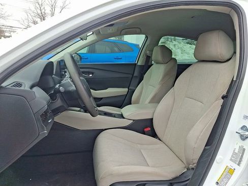 Used 2025 Honda Accord LX image 14