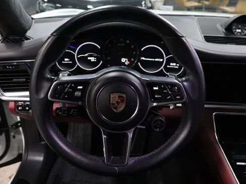 Used 2019 Porsche Panamera GTS AWD/4WD image 28