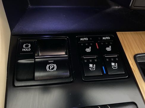 Certified 2021 Lexus RX 350 AWD w/ Premium Package image 22