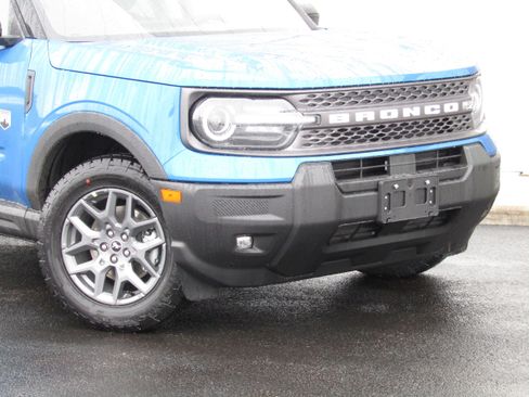 New 2025 Ford Bronco Sport Big Bend w/ Convenience Package AWD/4WD image 4