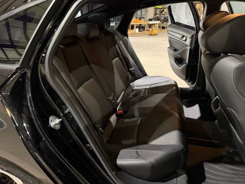 Used 2022 Honda Accord Sport image 23