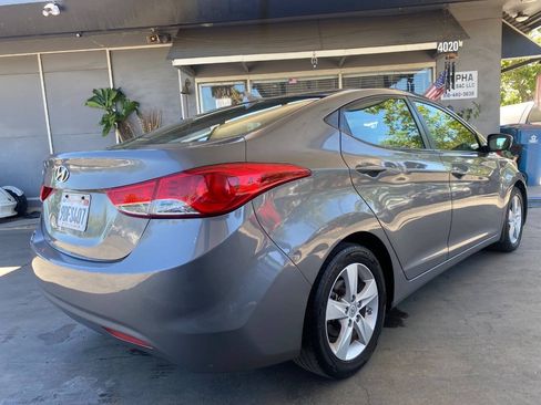 Used 2013 Hyundai Elantra GLS w/ Preferred Pkg FWD image 6