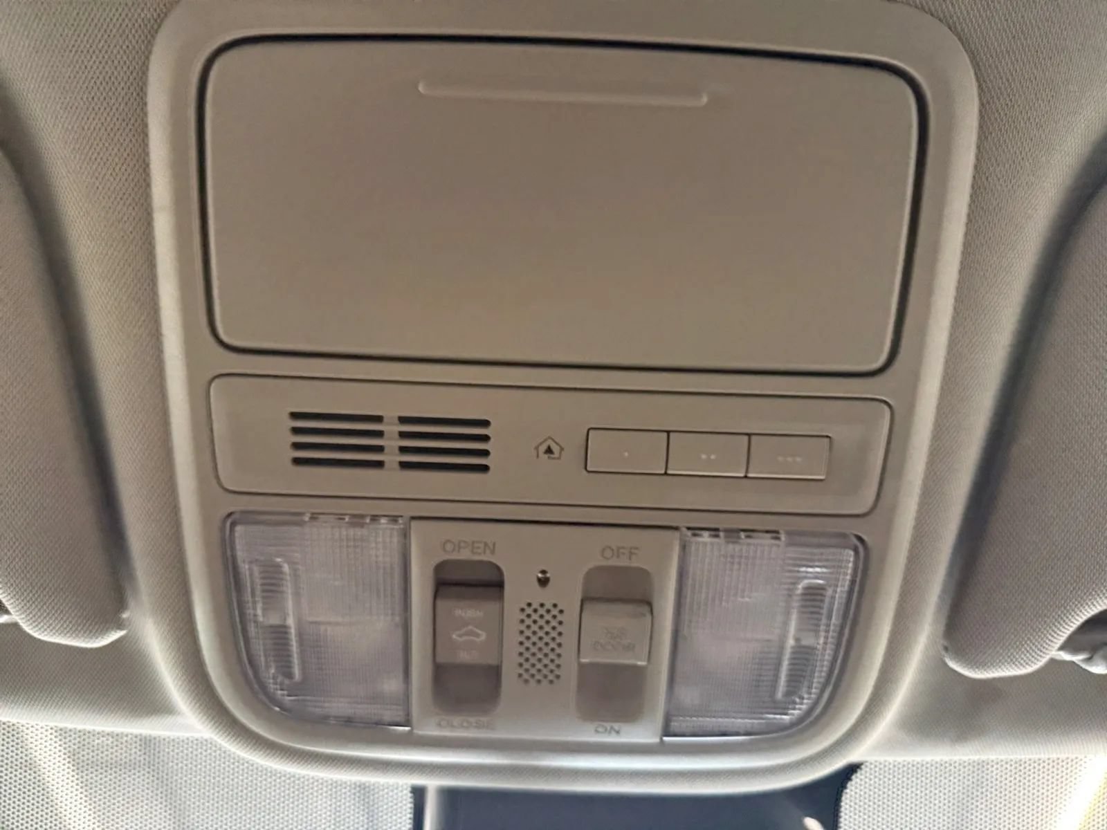 Used 2017 Honda Odyssey EX-L image 26