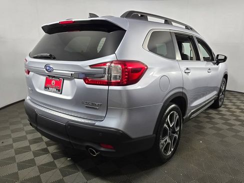 Used 2024 Subaru Ascent Limited w/ Technology Package AWD/4WD image 9