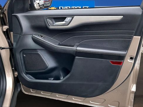 Used 2021 Ford Escape SEL w/ Technology Package image 27