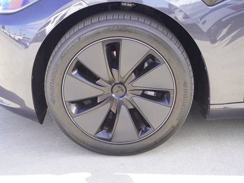 Used 2025 Tesla Model 3 Long Range RWD image 21