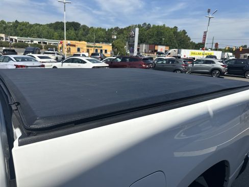 Used 2019 RAM 1500 Big Horn AWD/4WD image 27