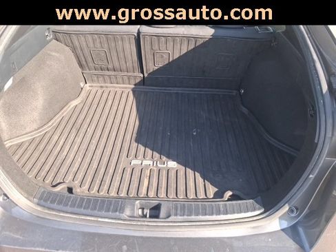 Used 2017 Toyota Prius Two image 17