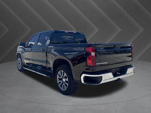 Used 2025 Chevrolet Silverado 1500 LT w/ Texas Edition Plus RWD image 11