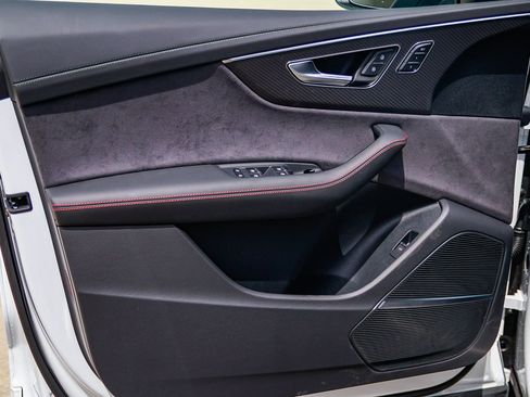 New 2025 Audi RS Q8 performance AWD/4WD image 21