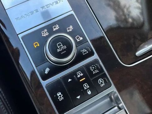 Used 2015 Land Rover Range Rover Long Wheelbase Supercharged image 10