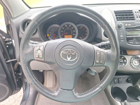 Used 2010 Toyota RAV4 Limited AWD/4WD image 9