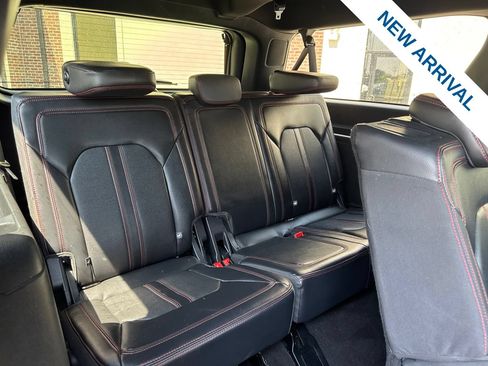 Used 2024 Ford Expedition Max Limited AWD/4WD image 13