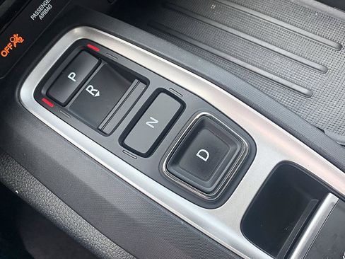 Used 2021 Honda Insight EX image 17