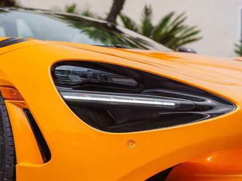 New 2026 McLaren 750S Spider image 6