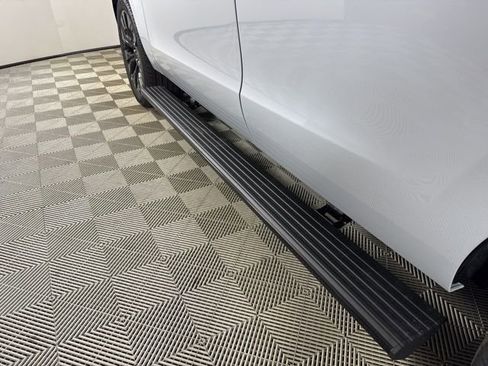 New 2025 Ford Expedition Platinum w/ Stealth Appearance Package image 32