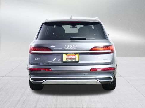 Used 2021 Audi Q7 2.0T Premium Plus w/ Premium Plus Package AWD/4WD image 6