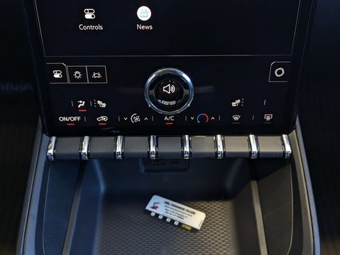 New 2026 GMC Terrain Elevation w/ LPO, Floor Liner Package image 25