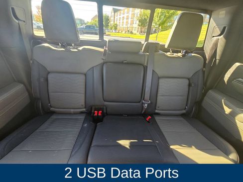 Used 2022 Chevrolet Silverado 1500 ZR2 w/ Technology Package AWD/4WD image 10