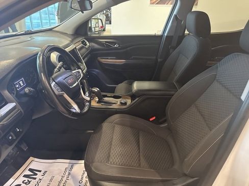 Used 2019 GMC Acadia SLE image 5