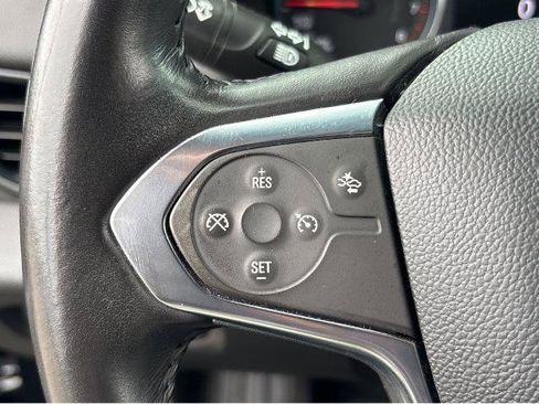 Used 2022 Chevrolet Traverse LT w/ LPO, Floor Liner Package AWD/4WD image 20