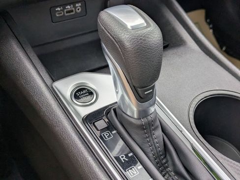 Used 2025 Nissan Altima 2.5 SV image 20