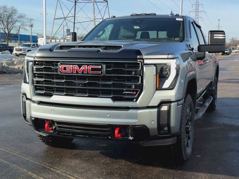 Used 2024 GMC Sierra 2500 AT4 w/ Max Trailering Package image 7
