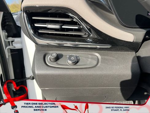 New 2026 Buick Envista Avenir image 24