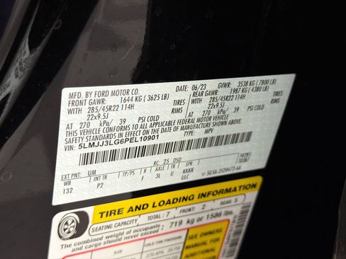 Certified 2023 Lincoln Navigator L Reserve AWD/4WD image 21