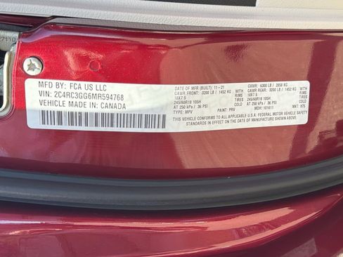 Used 2021 Chrysler Pacifica Limited w/ Premium & Safety Sphere Group AWD/4WD image 30