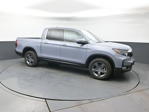 Certified 2023 Honda Ridgeline RTL-E image 9