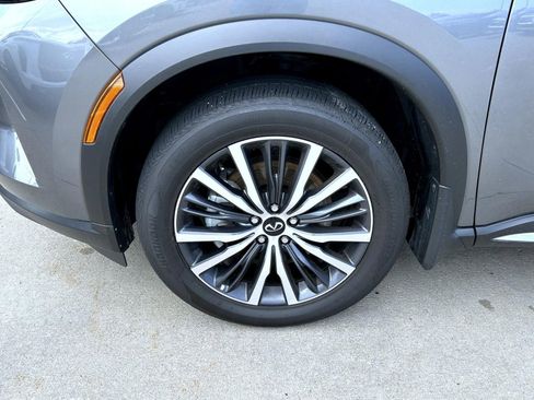 Used 2025 INFINITI QX60 Sensory AWD/4WD image 24