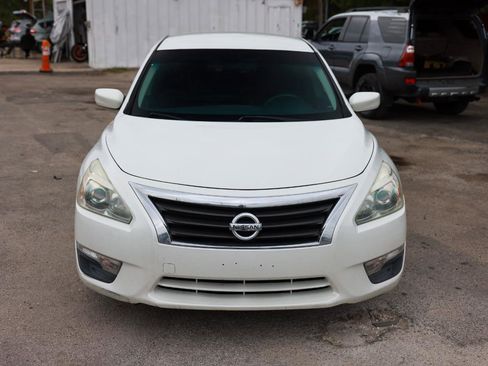 Used 2013 Nissan Altima 2.5 S image 19