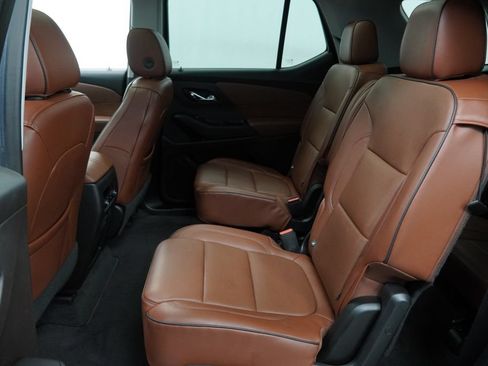 Used 2019 Chevrolet Traverse High Country w/ LPO, Floor Liner Package AWD/4WD image 12