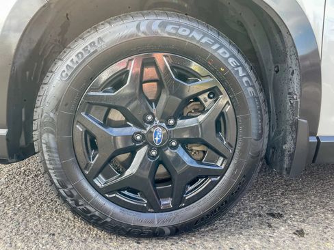 Used 2022 Subaru Forester Premium AWD/4WD image 44