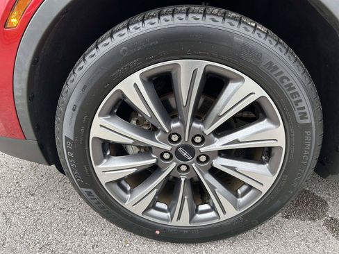 Certified 2022 Lincoln Corsair Reserve w/ Elements Package FWD image 14