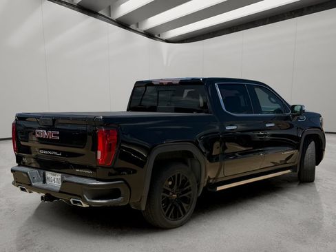 Used 2020 GMC Sierra 1500 Denali w/ Denali Ultimate Package AWD/4WD image 5