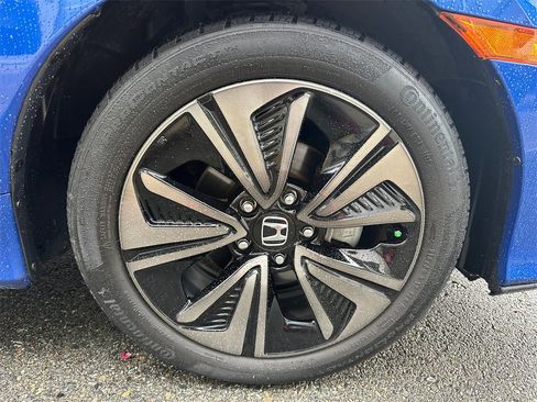 Used 2017 Honda Civic EX image 40