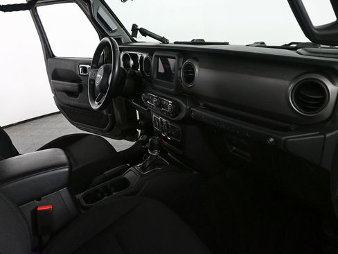 Used 2022 Jeep Wrangler Unlimited Sport AWD/4WD image 22
