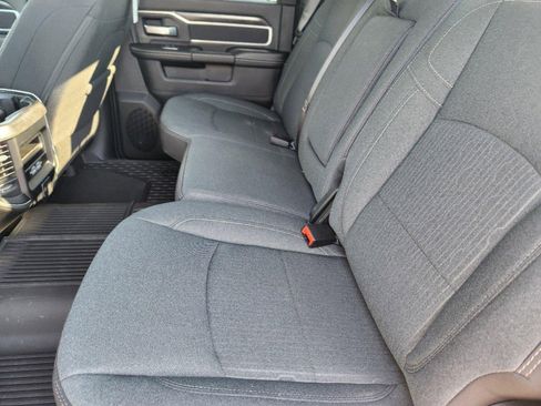 New 2024 RAM 2500 Big Horn w/ Tech Package image 15