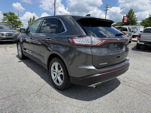 Used 2015 Ford Edge Titanium FWD image 5