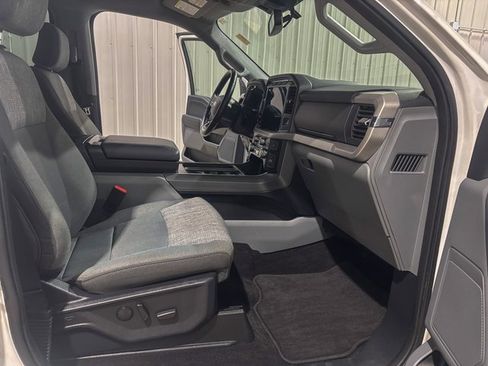 Used 2022 Ford F150 XLT w/ Equipment Group 302A High image 29