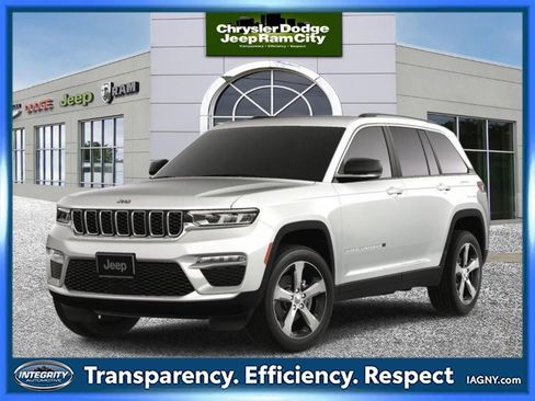 Used 2024 Jeep Grand Cherokee Limited AWD/4WD image 1
