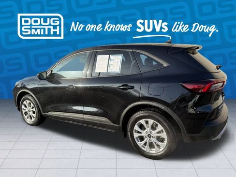 Used 2025 Ford Escape Active image 2