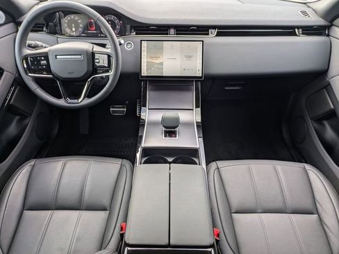 Used 2026 Land Rover Range Rover Evoque Dynamic SE image 14