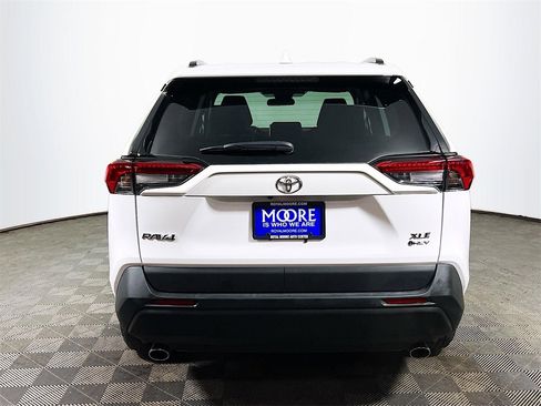 Certified 2025 Toyota RAV4 XLE image 7