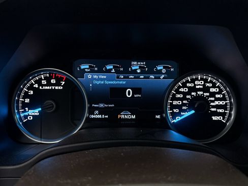 Used 2019 Ford F150 Limited w/ Trailer Tow Package AWD/4WD image 36
