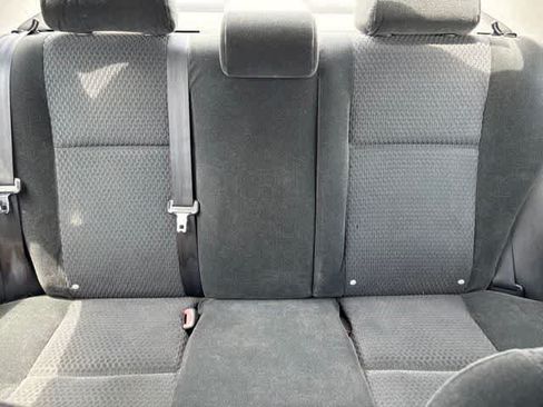 Used 2005 Toyota Corolla FWD image 20