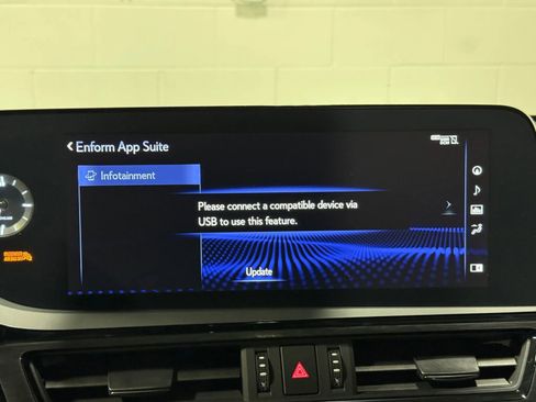 Used 2022 Lexus ES 350 w/ Premium Package image 36